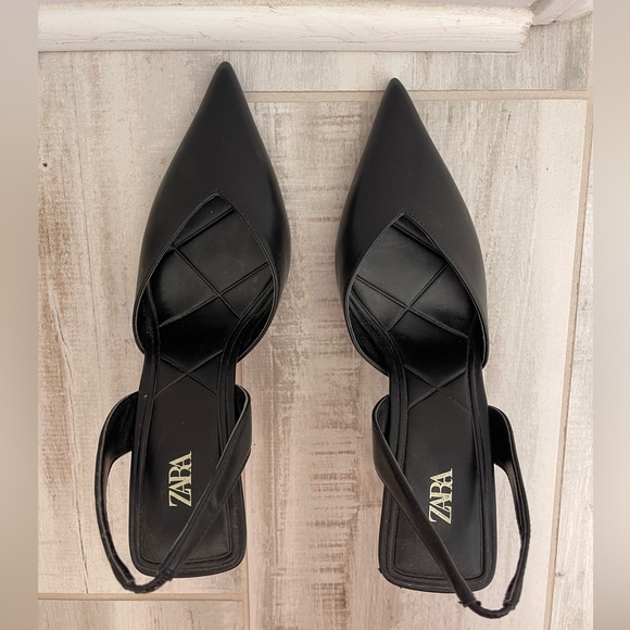 Zara Shoes Zara Shoes Black And Gold Heels Poshmark
